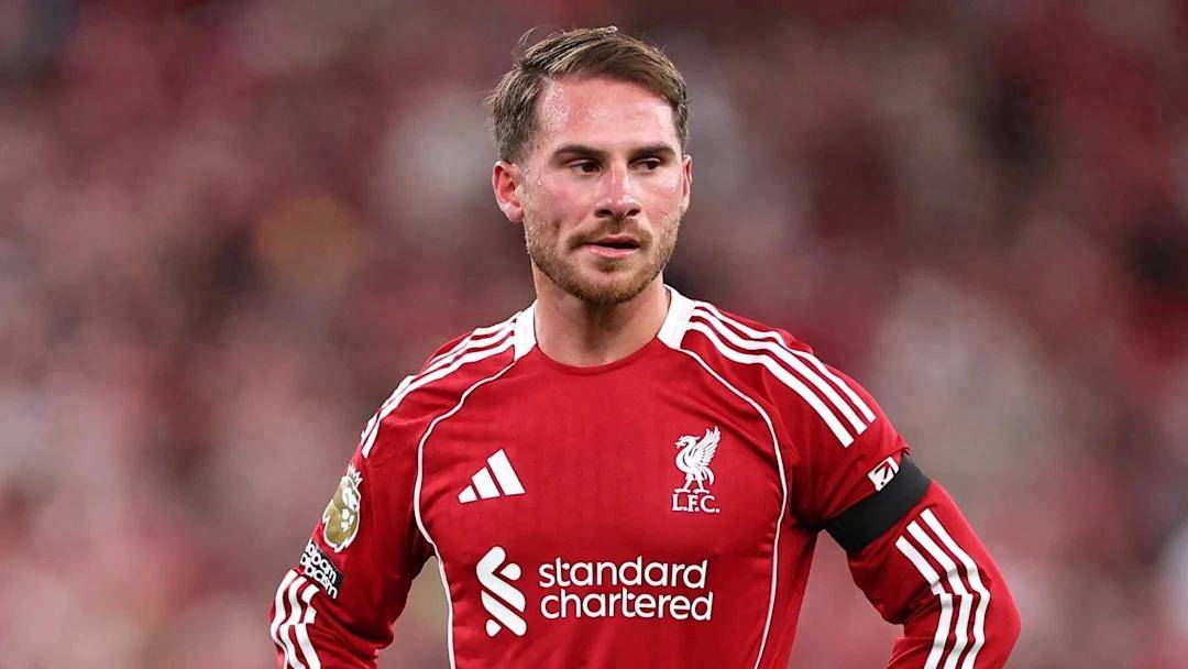 一瘸一拐了好一阵——伯恩利赛后,斯洛特透露麦卡利斯特伤情 一瘸一拐了好一阵——伯恩利赛后,斯洛特透露麦卡利斯特伤情