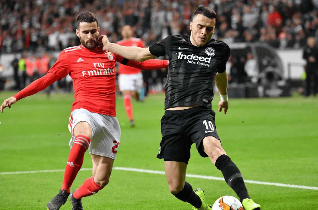 欧冠生死战:法兰克福VS加拉塔萨雷——战术博弈与命运对决的深度剖析 欧冠生死战:法兰克福VS加拉塔萨雷——战术博弈与命运对决的深度剖析